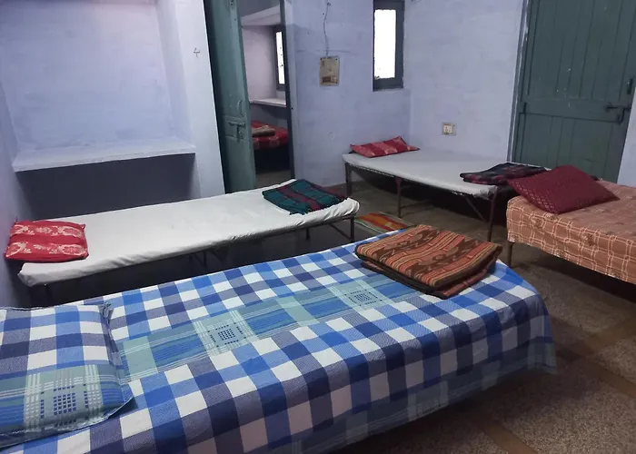 Nigam Stay Home B-663, Kareli Prayagraj
