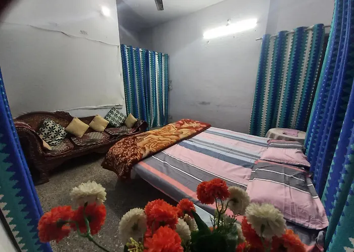 Nigam Stay Home B-663, Kareli Prayagraj